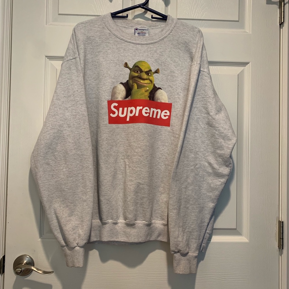 ✨SHREK SUPREME SWEATSHIRT✨